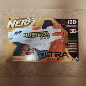 Nerf Ultra Amp Motorized Blaster, 6-Dart Clip, Includes 6 Darts